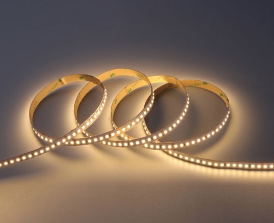 LED şerit ışıkları ve çubuklar