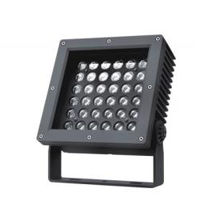 Geniş dikdörtgen LED taşkın ışığı